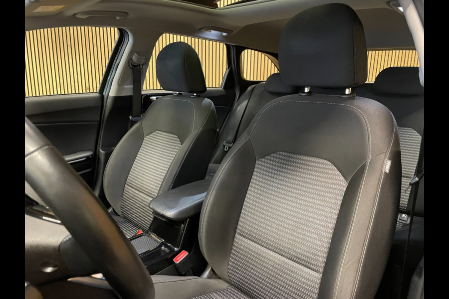 Kia Ceed Sportswagon 1.6 GDI PHEV|PANORAMADAK|AFNEEMBARE TREKHAAK|ACC|ANDROID,CARPLAY|STUUR+STOELVERW|CAMERA|1e EIG|INCL. BTW|