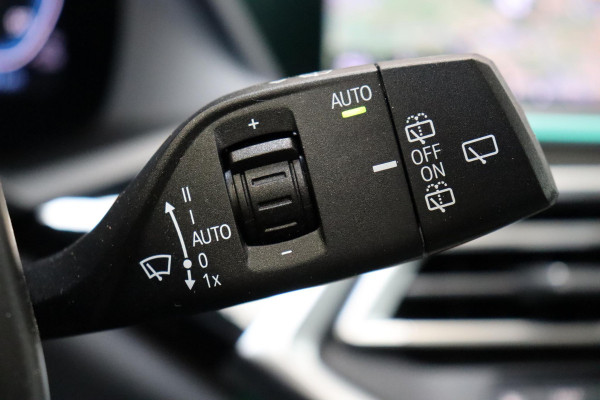 BMW X5 xDrive45e High Executive M Sport Pakket Automaat / Live Cockpit Professional / Panoramadak / Trekhaak / Active Steering / Luchtvering / Exklusiv Leder Nappa / Stoelmassage / Head-Up Display / 21 Inch / Harman Kardon / Driving Assistant / Adaptieve LED-koplamp / Comfortstoelen / Active Protection