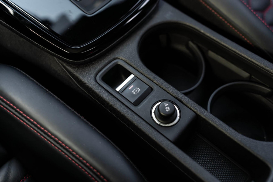 Audi A3 Limousine 2.5 TFSI RS 3 quattro PANO LED VOL