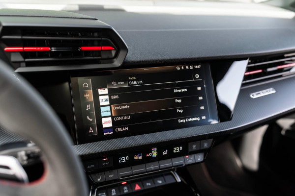 Audi A3 Limousine 2.5 TFSI RS 3 quattro PANO LED VOL