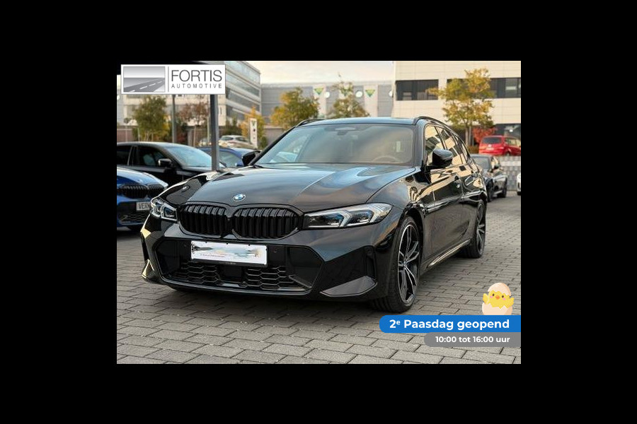 BMW 3 Serie Touring 320d xDrive M-SPORT ** LED, NAVI+, HALF-LEDER, PANO, H&K, HuD, TREKH, 19-inch LMV ** 1e EIG - UNFALLFREI ** ** INFORMEER OOK NAAR ONZE AANTREKKELIJKE FINANCIAL-LEASE TARIEVEN **