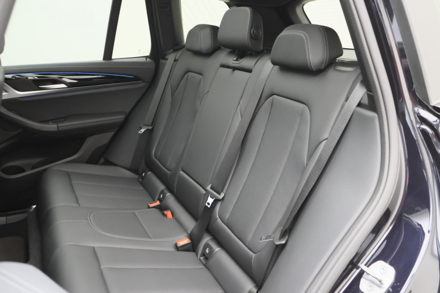 BMW X3 xDrive30e High Executive M-pakket Laser, Panoramadak, Leer, 360° Camera, Apple CarPlay, Head-Up, 20''