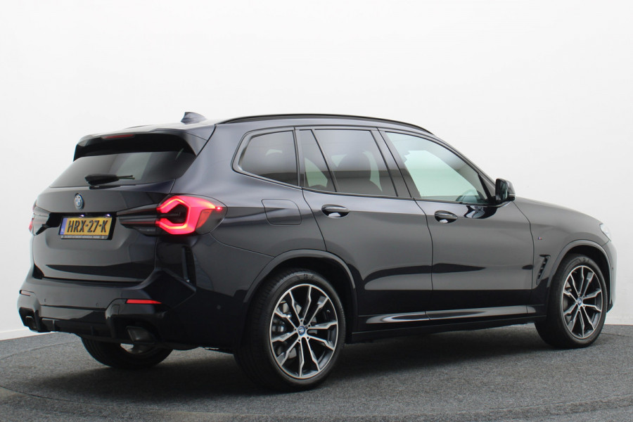 BMW X3 xDrive30e High Executive M-pakket Laser, Panoramadak, Leer, 360° Camera, Apple CarPlay, Head-Up, 20''