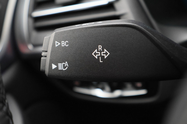 BMW X3 xDrive30e High Executive M-pakket Laser, Panoramadak, Leer, 360° Camera, Apple CarPlay, Head-Up, 20''