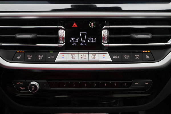 BMW X3 xDrive30e High Executive M-pakket Laser, Panoramadak, Leer, 360° Camera, Apple CarPlay, Head-Up, 20''