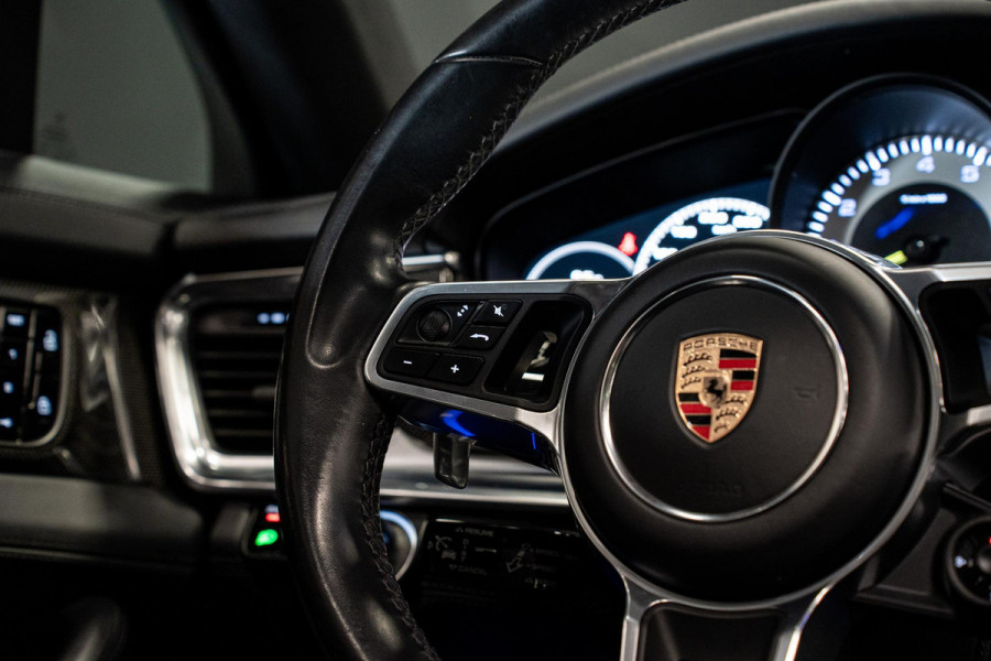 Porsche Panamera Sport Turismo 2.9 4 E-Hybrid *Sport-Design / BOSE / Vierwielbesturing / Stoelventilatie / Soft-Close / Panorama / HUD*