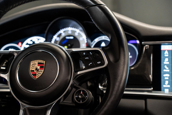 Porsche Panamera Sport Turismo 2.9 4 E-Hybrid *Sport-Design / BOSE / Vierwielbesturing / Stoelventilatie / Soft-Close / Panorama / HUD*