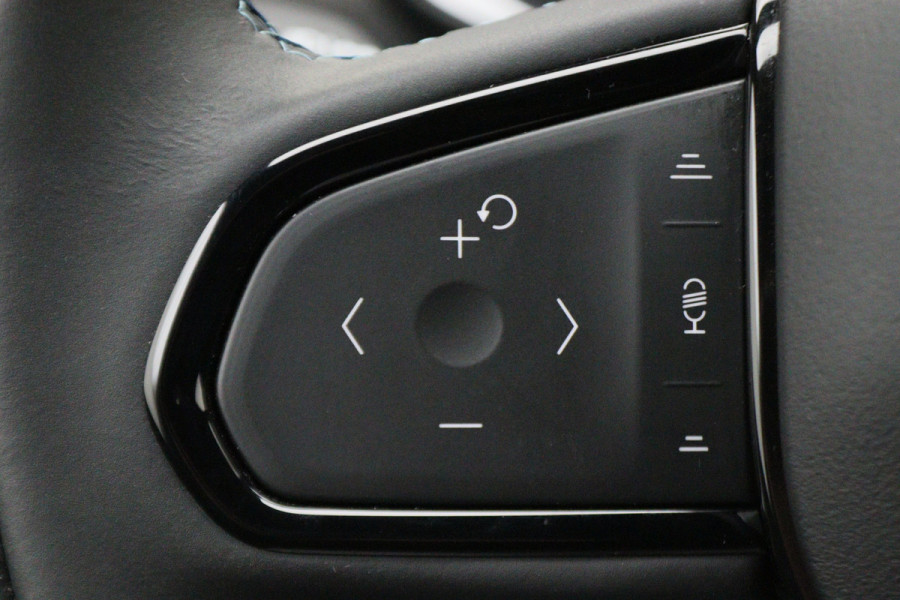 Lynk & Co 01 1.5 Plug-in Hybrid 360° Camera, Panoramadak, Zwarte hemel, ACC, Apple Carplay, DAB, 20''