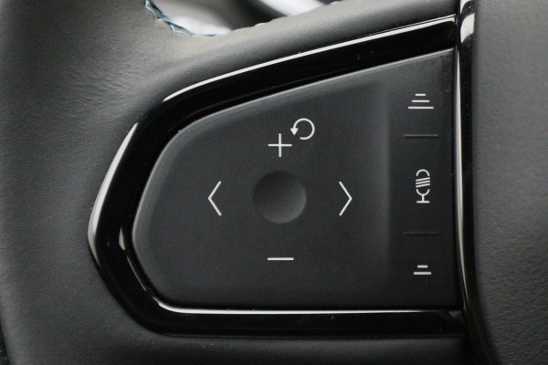 Lynk & Co 01 1.5 Plug-in Hybrid 360° Camera, Panoramadak, Zwarte hemel, ACC, Apple Carplay, DAB, 20''