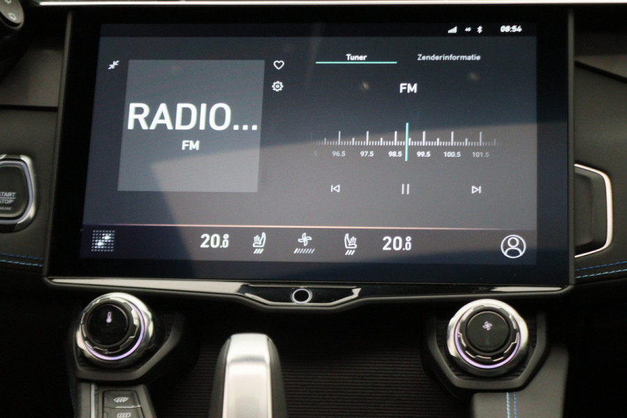 Lynk & Co 01 1.5 Plug-in Hybrid 360° Camera, Panoramadak, Zwarte hemel, ACC, Apple Carplay, DAB, 20''