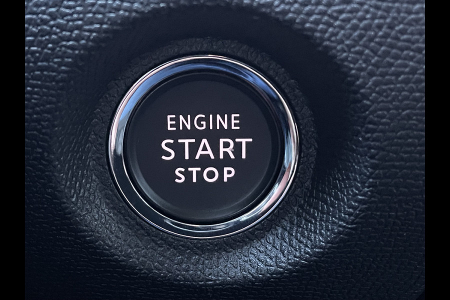 Citroën C4 130pk Shine (Elektrisch Schuifdak - Camera - Keyless Entry - Pack Hifi - Leder - Parkeersensoren V+A - LED - Head up)