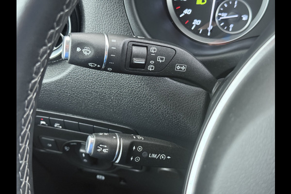Mercedes-Benz Vito 116CDI Automaat Trekhaak Navi Ecc Cruise Control Euro 6 Camera Bluetooth Sortimo Kasten Stoelverwarming Cruise Control Pdc Lane  Betonplex Vloer Schuifdeur Achterdeuren Licht-/regensensor Zijwind assistent 1e Eigenaar 2.500KG Trekgewicht