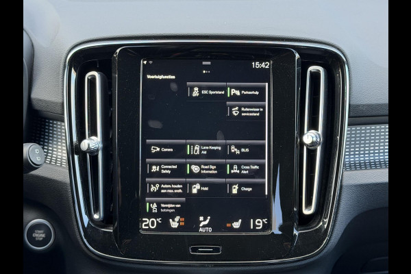 Volvo XC40 1.5 T4 Recharge R-Design Memory|Cam|Winterpakket|Trekhaak