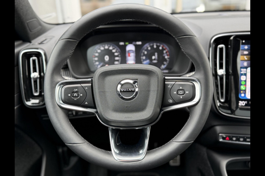 Volvo XC40 1.5 T4 210PK Recharge R-Design |Pano|H/K|Winterpakket|360Cam|Trekhaak