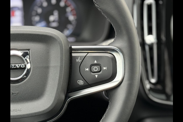 Volvo XC40 1.5 T4 210PK Recharge R-Design |Pano|H/K|Winterpakket|360Cam|Trekhaak