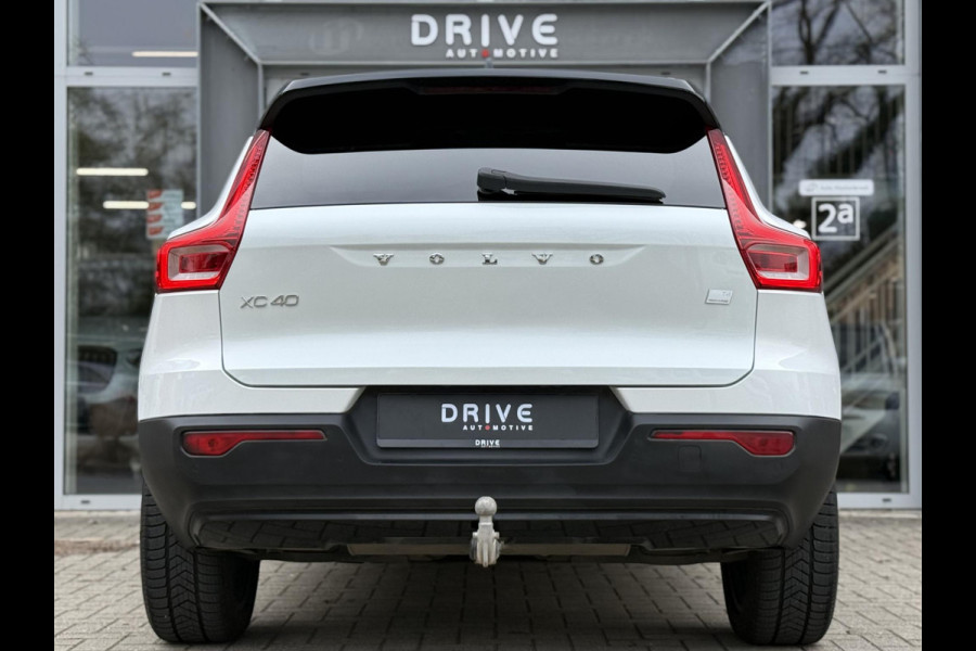 Volvo XC40 1.5 T4 210PK Recharge R-Design |Pano|H/K|Winterpakket|360Cam|Trekhaak