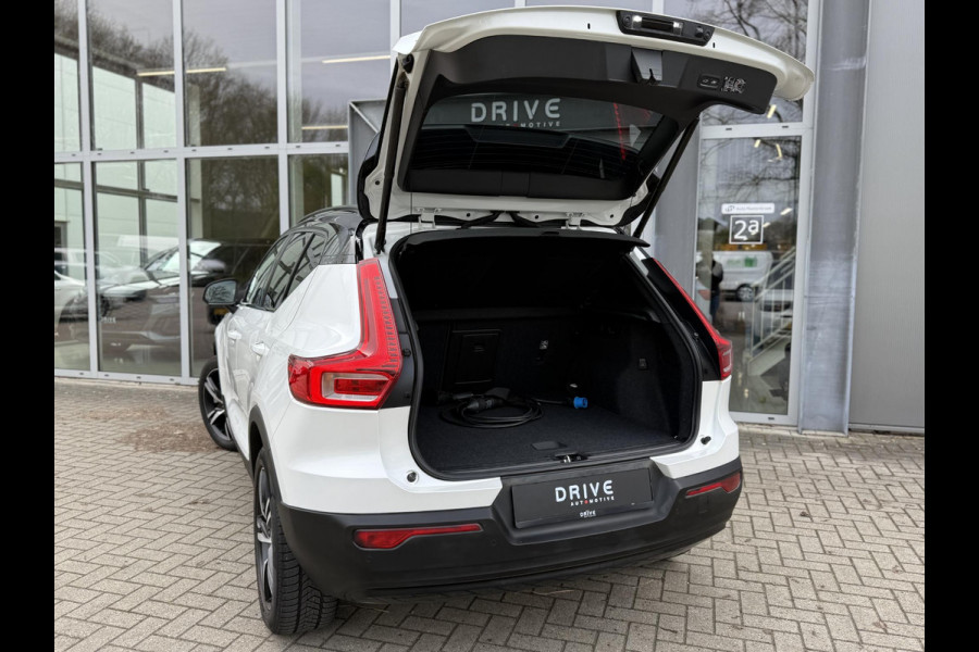 Volvo XC40 1.5 T4 210PK Recharge R-Design |Pano|H/K|Winterpakket|360Cam|Trekhaak