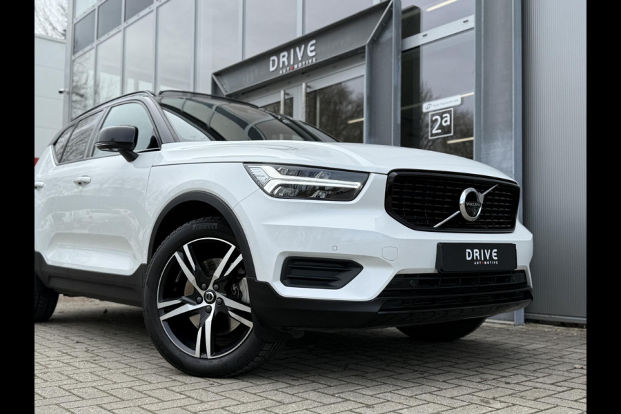 Volvo XC40 1.5 T4 210PK Recharge R-Design |Pano|H/K|Winterpakket|360Cam|Trekhaak