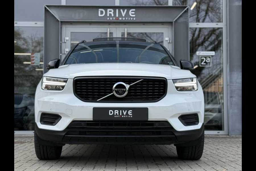 Volvo XC40 1.5 T4 210PK Recharge R-Design |Pano|H/K|Winterpakket|360Cam|Trekhaak
