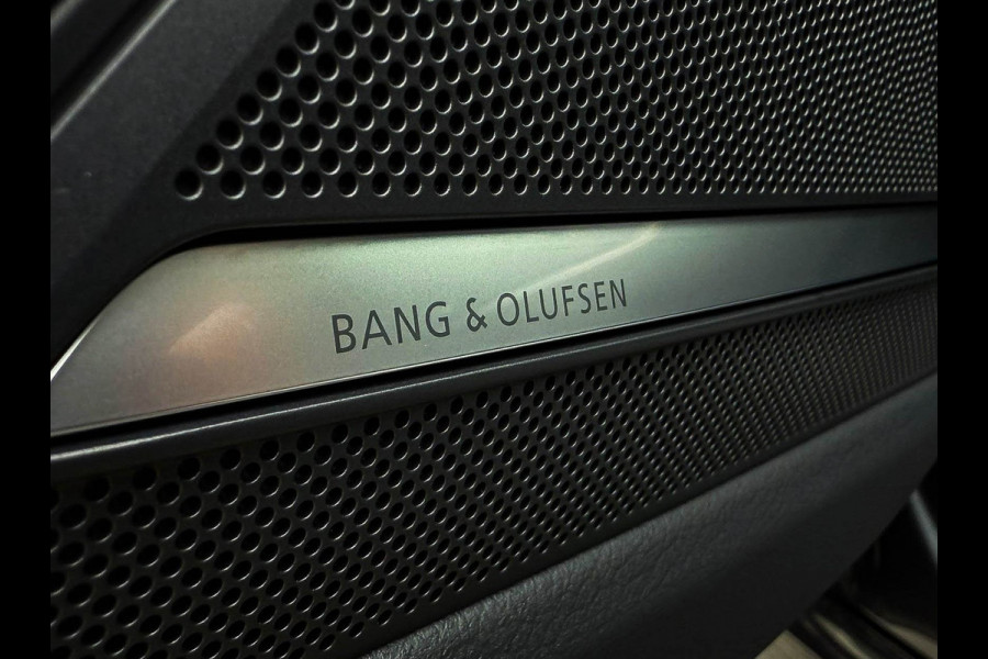 Audi A6 Avant 55TFSI e 367pk Quattro Competition S Edition S-Line FACELIFT! Pano|RS-Kuipstoelen+Memory|HUD|360° View|B&O|HD Matrix