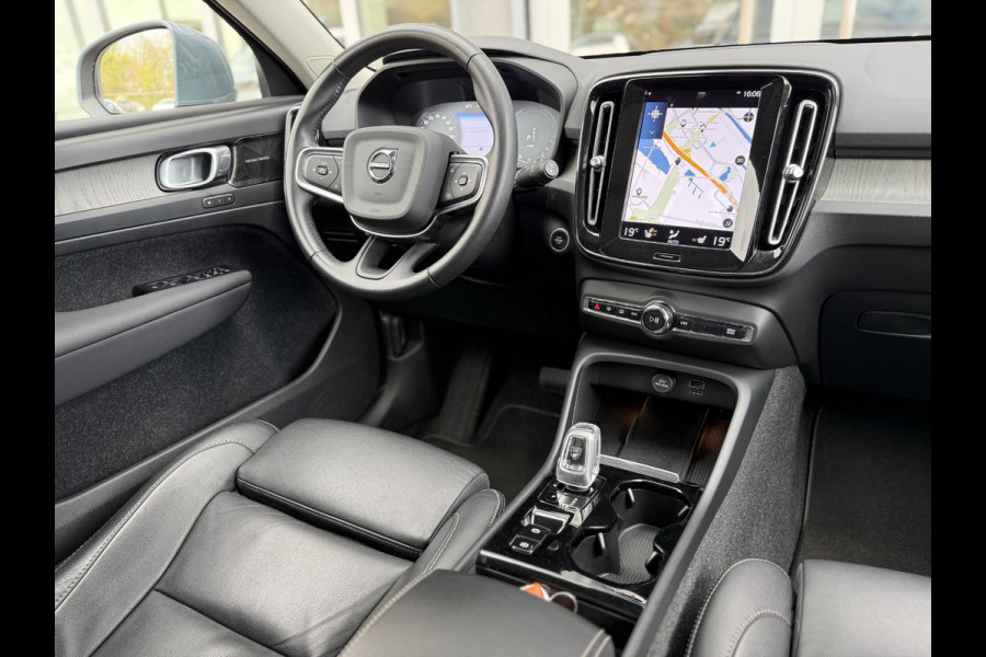 Volvo XC40 1.5 T5 Recharge Inscription |Pano|H/K|360CAM|Leer|Memory|PilotAssist|Trekhaak|Thunder Grey