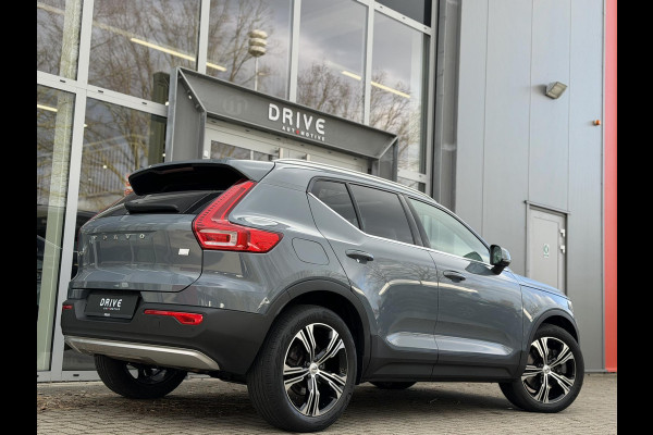 Volvo XC40 1.5 T5 Recharge Inscription |Pano|H/K|360CAM|Leer|Memory|PilotAssist|Trekhaak|Thunder Grey