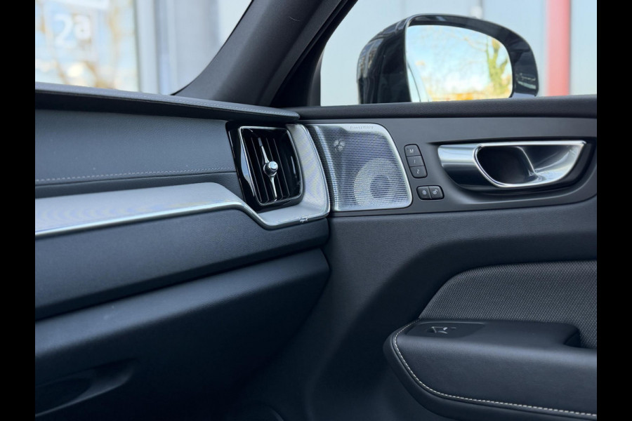 Volvo XC60 2.0 T8 Plug-in hybrid AWD 455PK Ultimate Dark Long Range|Pano|Luchtvering|Bowers & Wilkins|21"|