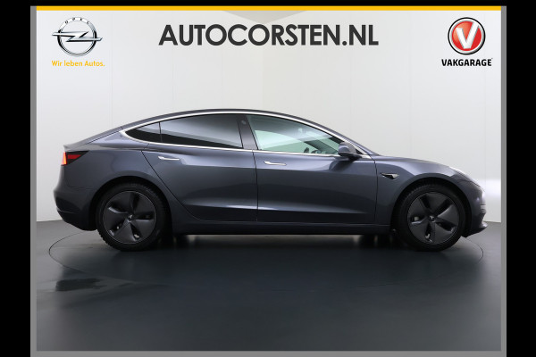Tesla Model 3 Long Range AWD 75kWh AutoPilot Leder Panoramadak Adaptive-Cruise Camera's Elektr.-Stuur+Stoelen+Spiegels+Geheugen+Easy-Entry+Ver SOH 87% Navi LED DAB Voorverwarmen interieur Keyless One-Pedal-Drive 4WD Origineel Nederlandse Auto
