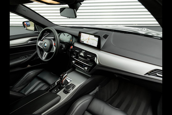 BMW 5 Serie M5 - Full-Option - Carbon Brakes - Bowers & Wilkins - Individual ''Azurit Black''