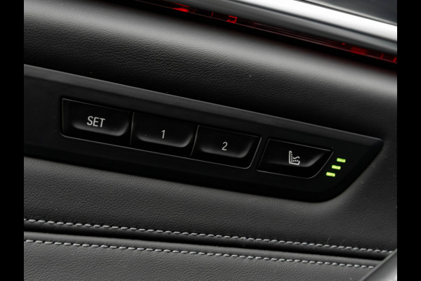 BMW 5 Serie M5 - Full-Option - Carbon Brakes - Bowers & Wilkins - Individual ''Azurit Black''