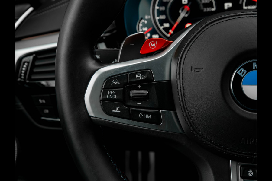 BMW 5 Serie M5 - Full-Option - Carbon Brakes - Bowers & Wilkins - Individual ''Azurit Black''