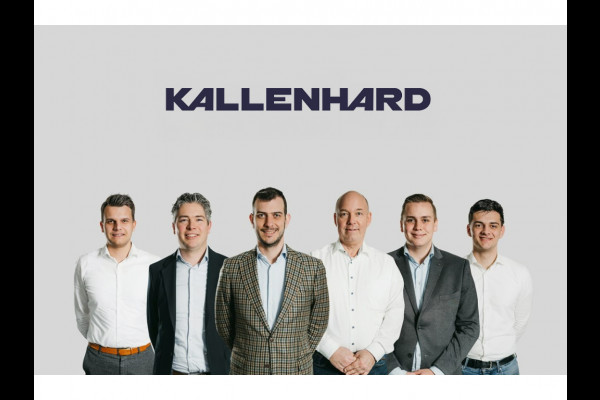 BMW 5 Serie M5 - Full-Option - Carbon Brakes - Bowers & Wilkins - Individual ''Azurit Black''