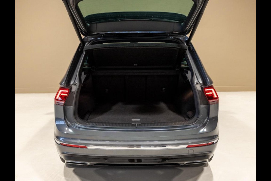 Volkswagen Tiguan 2.0 TSI 4Motion 2x R-line / 220pk / Leder / Pano / Led / Head-up / Virtual Cockpit / 360 camera