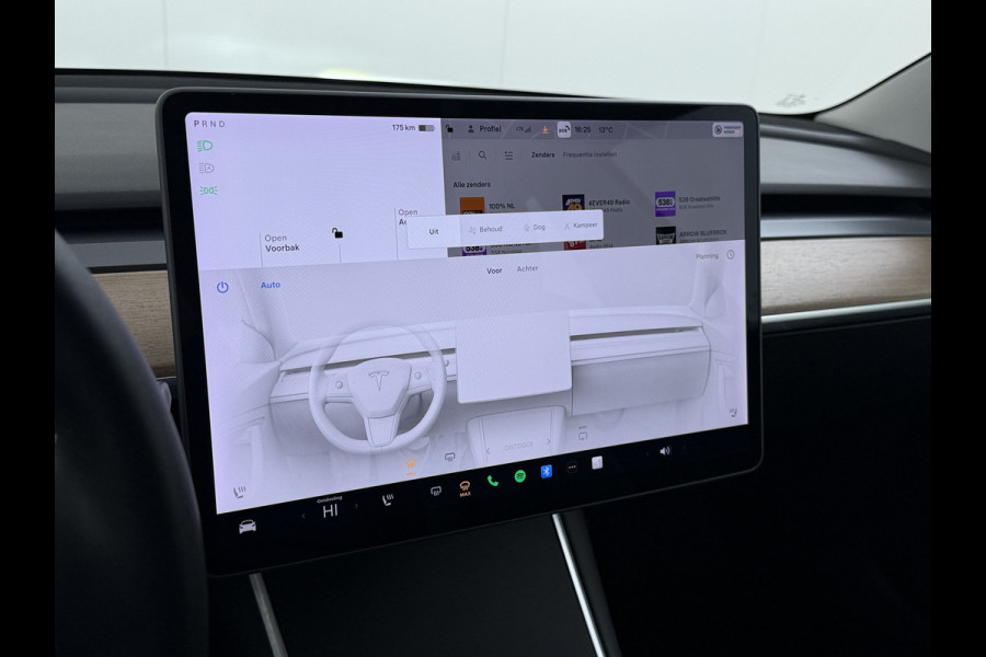 Tesla Model 3 SR+ 325PK LFP-Accu AutoPilot Leer Pano-Dak Adaptive Cruise Lmv 18" Camera's Elektr.-Stuur+Stoelen+Spiegels+Geheugen+Easy-Entry+V SOH 88% Ecc Navi Led DAB Voorverwarmen interieur via App Keyless One-Pedal-Drive Origineel Nederlandse Auto Fabrieksgarantie op Accu en Motor tot 11-12-2028/160.000km LFP accu dus 100% opladen!
