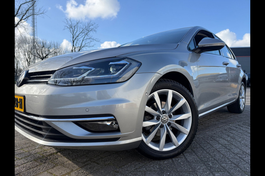 Volkswagen Golf 1.0 TSI 2018 DSG HIGH-LINE LED ACC KEYLESS NAP LUXE ALCANTARA