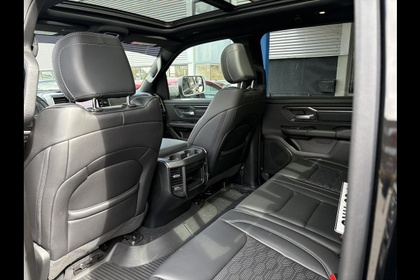 Dodge Ram 1500 3.0 SST 4x4 Crew Cab Sport 420pk | LPG | Panoramadak | Trekhaak |