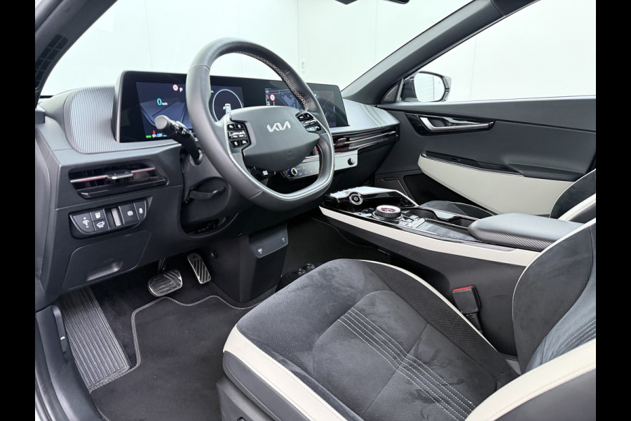 Kia Ev6 GT-Line 77.4kWh SOH 100% Warmtepomp V2L Panorama-schuifdak Meridian-Audio Head-Up Stoel-Massage+Ventilatie Elek.Stoelen+Memory 3 DAB Elek.Achterklep Lmv Lane Assist Privacy Glas Laden tot 240kW 1e Eigenaar Origineel Nederlandse Auto