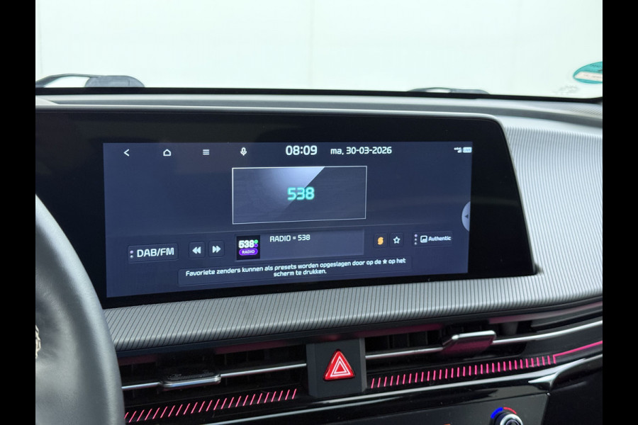 Kia Ev6 GT-Line 77.4kWh SOH 100% Warmtepomp V2L Panorama-schuifdak Meridian-Audio Head-Up Stoel-Massage+Ventilatie Elek.Stoelen+Memory 3 DAB Elek.Achterklep Lmv Lane Assist Privacy Glas Laden tot 240kW 1e Eigenaar Origineel Nederlandse Auto