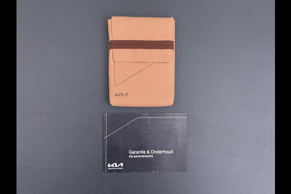 Kia Ev6 GT-Line 77.4kWh SOH 100% Warmtepomp V2L Panorama-schuifdak Meridian-Audio Head-Up Stoel-Massage+Ventilatie Elek.Stoelen+Memory 3 DAB Elek.Achterklep Lmv Lane Assist Privacy Glas Laden tot 240kW 1e Eigenaar Origineel Nederlandse Auto