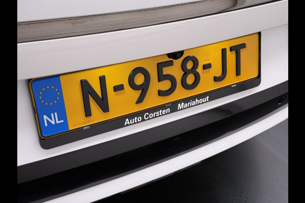 Kia Ev6 GT-Line 77.4kWh SOH 100% Warmtepomp V2L Panorama-schuifdak Meridian-Audio Head-Up Stoel-Massage+Ventilatie Elek.Stoelen+Memory 3 DAB Elek.Achterklep Lmv Lane Assist Privacy Glas Laden tot 240kW 1e Eigenaar Origineel Nederlandse Auto