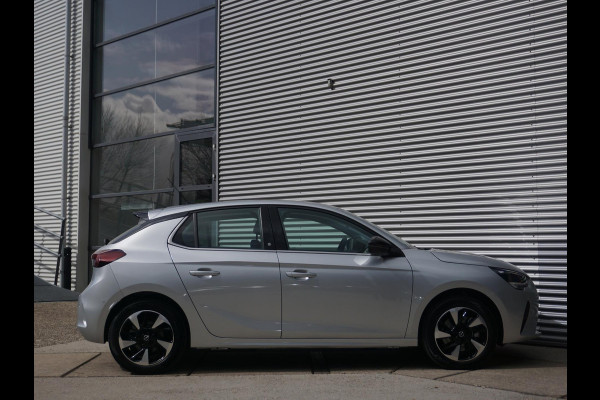 Opel CORSA-E Level 3 50 kWh | NAVIGATIE | CARPLAY | ACHTERUITRIJCAMERA |