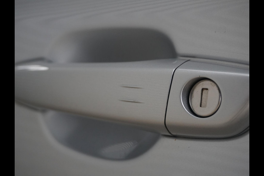 Opel CORSA-E Level 3 50 kWh | NAVIGATIE | CARPLAY | ACHTERUITRIJCAMERA |