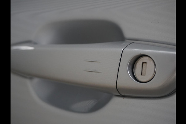 Opel CORSA-E Level 3 50 kWh | NAVIGATIE | CARPLAY | ACHTERUITRIJCAMERA |