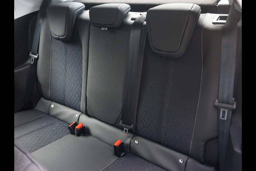 Opel CORSA-E Level 3 50 kWh | NAVIGATIE | CARPLAY | ACHTERUITRIJCAMERA |