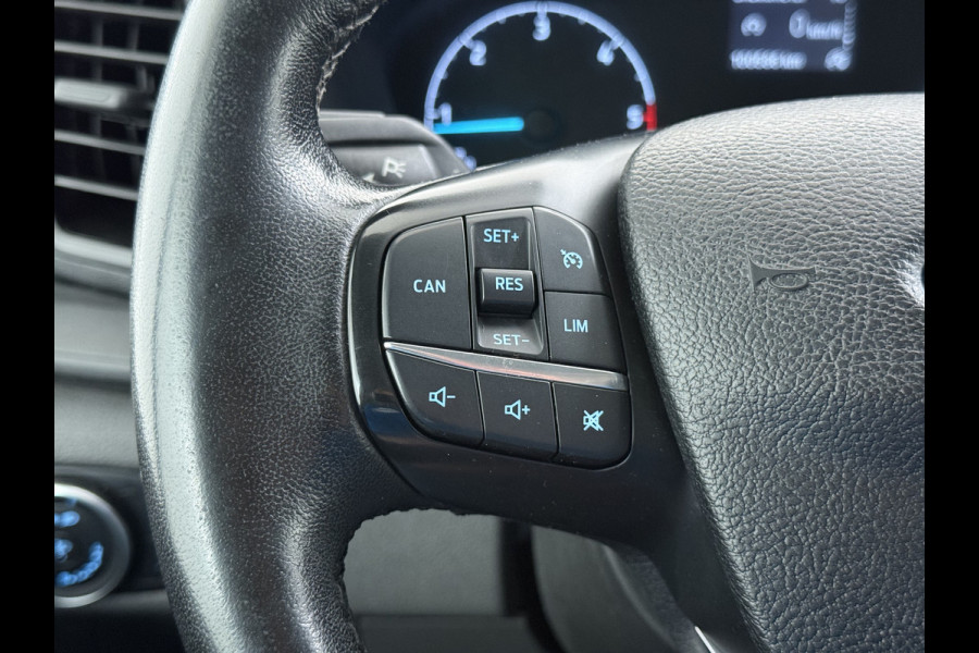 Ford Transit Custom 280 2.0TDCI L1H1 Trend 3-Persoons Trekhaak Airco Cruise Control Bluetooth Pdc Betonplex vloer Wandbetimmering Kasteninbouw Achterdeuren Schuifdeur 1e Eigenaar Euro 6 Origineel Nederlandse Auto