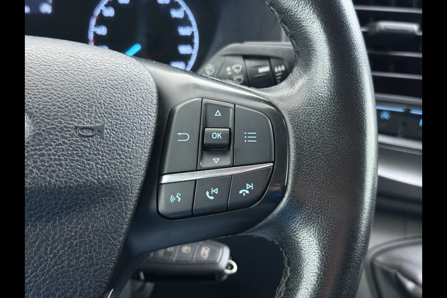 Ford Transit Custom 280 2.0TDCI L1H1 Trend 3-Persoons Trekhaak Airco Cruise Control Bluetooth Pdc Betonplex vloer Wandbetimmering Kasteninbouw Achterdeuren Schuifdeur 1e Eigenaar Euro 6 Origineel Nederlandse Auto