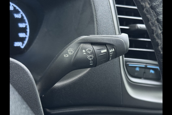 Ford Transit Custom 280 2.0TDCI L1H1 Trend 3-Persoons Trekhaak Airco Cruise Control Bluetooth Pdc Betonplex vloer Wandbetimmering Kasteninbouw Achterdeuren Schuifdeur 1e Eigenaar Euro 6 Origineel Nederlandse Auto