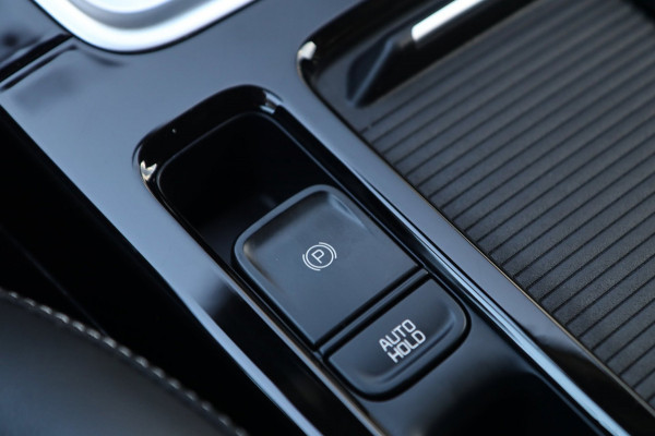 Kia Xceed 1.4 T-GDi ExecutiveLine / PANO / MEMORY / LEDER / CAMERA / KEYLESS