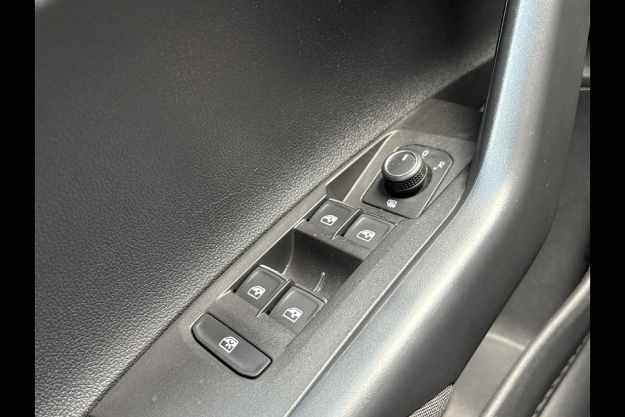 Volkswagen Polo 1.0 MPI Comfortline | Stoelverwarming | PDC | LM Velgen