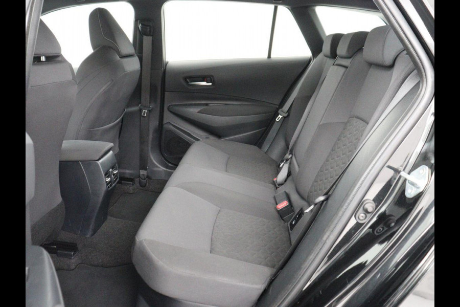 Toyota Corolla 1.8 Hybrid Active | Carplay | Navigatie | Adaptive cruise | Camera | Full LED | DAB | Climate control | Bluetooth